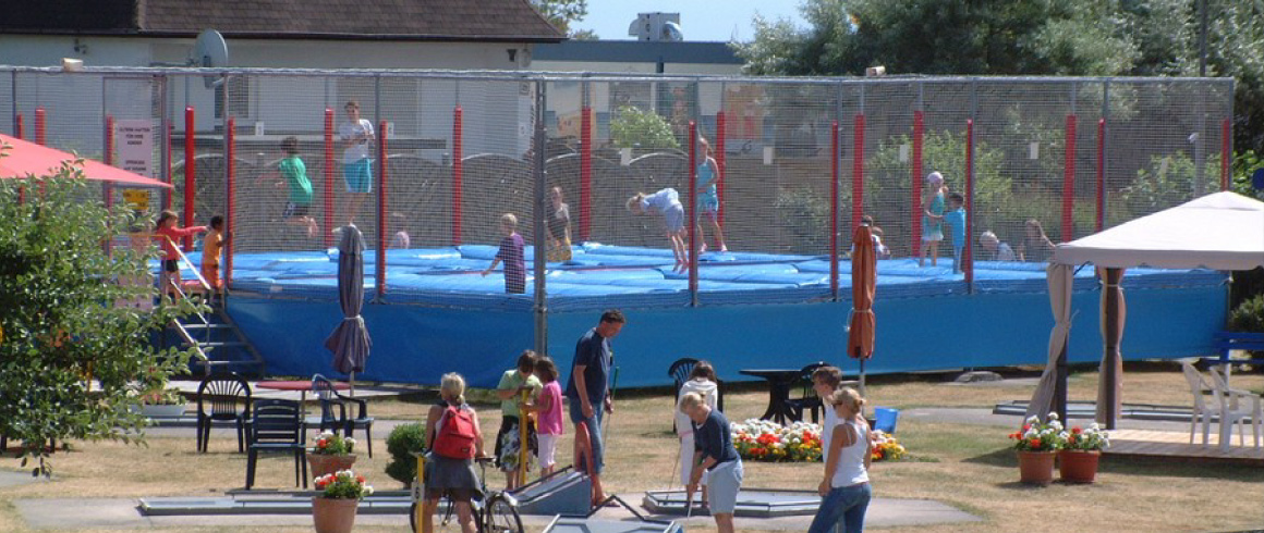 Trampoline